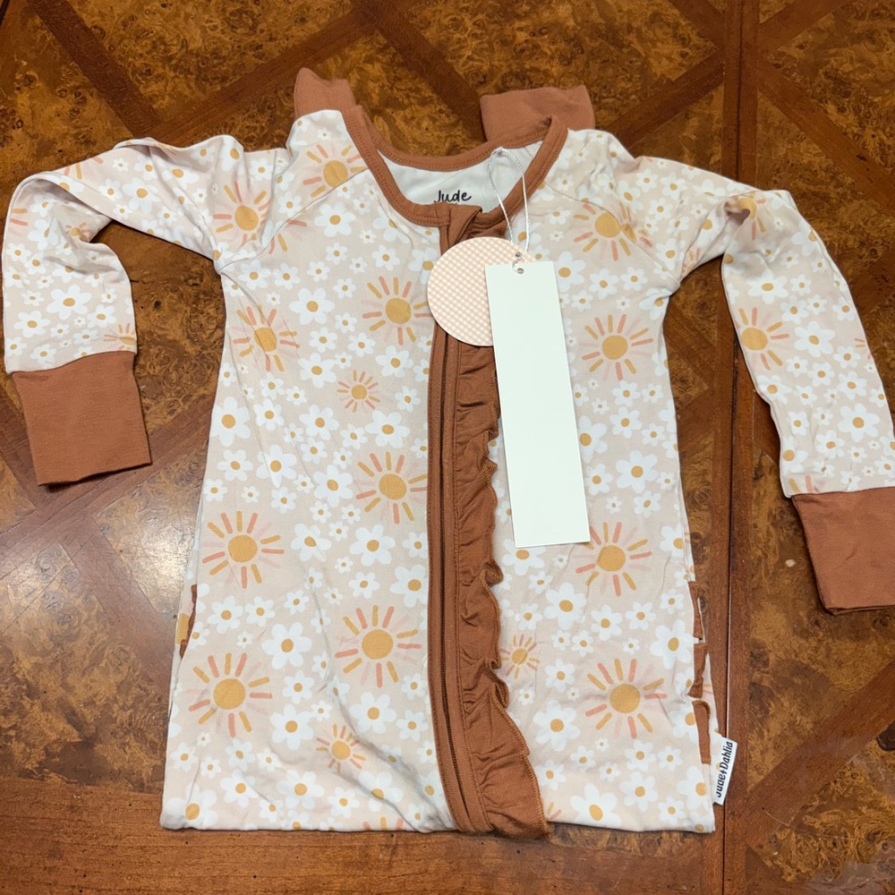 Jude + Dahlia Bamboo Floral Baby Onesie in Brown and Cream